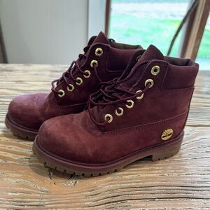 Girls size 13 Suede Burgundy Timberland Hiking Boots